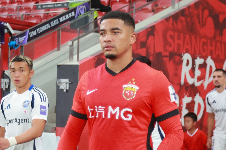 蒋光太154天后复出即破门,海港3-0三镇零封回归 蒋光太154天后复出即破门,海港3-0三镇零封回归