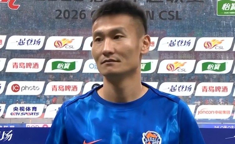 宋文杰2传1射，青岛海牛4-2击退云南玉昆
