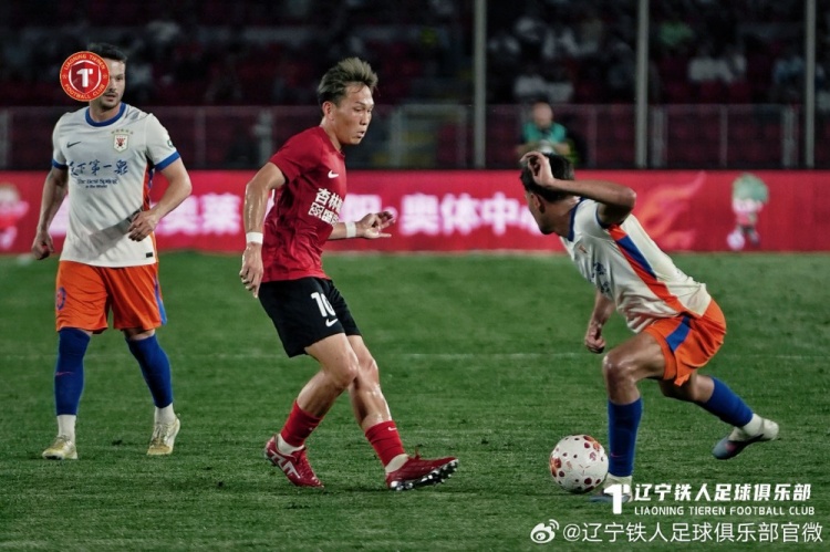 山东泰山客场5-1横扫辽宁铁人,泽卡双响扎卡伊什维利传射 山东泰山客场5-1横扫辽宁铁人,泽卡双响扎卡伊什维利传射