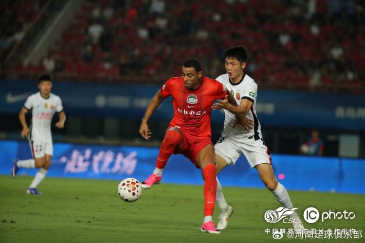 纳萨里奥闪击后遭逆转 上海海港2-1客胜河南