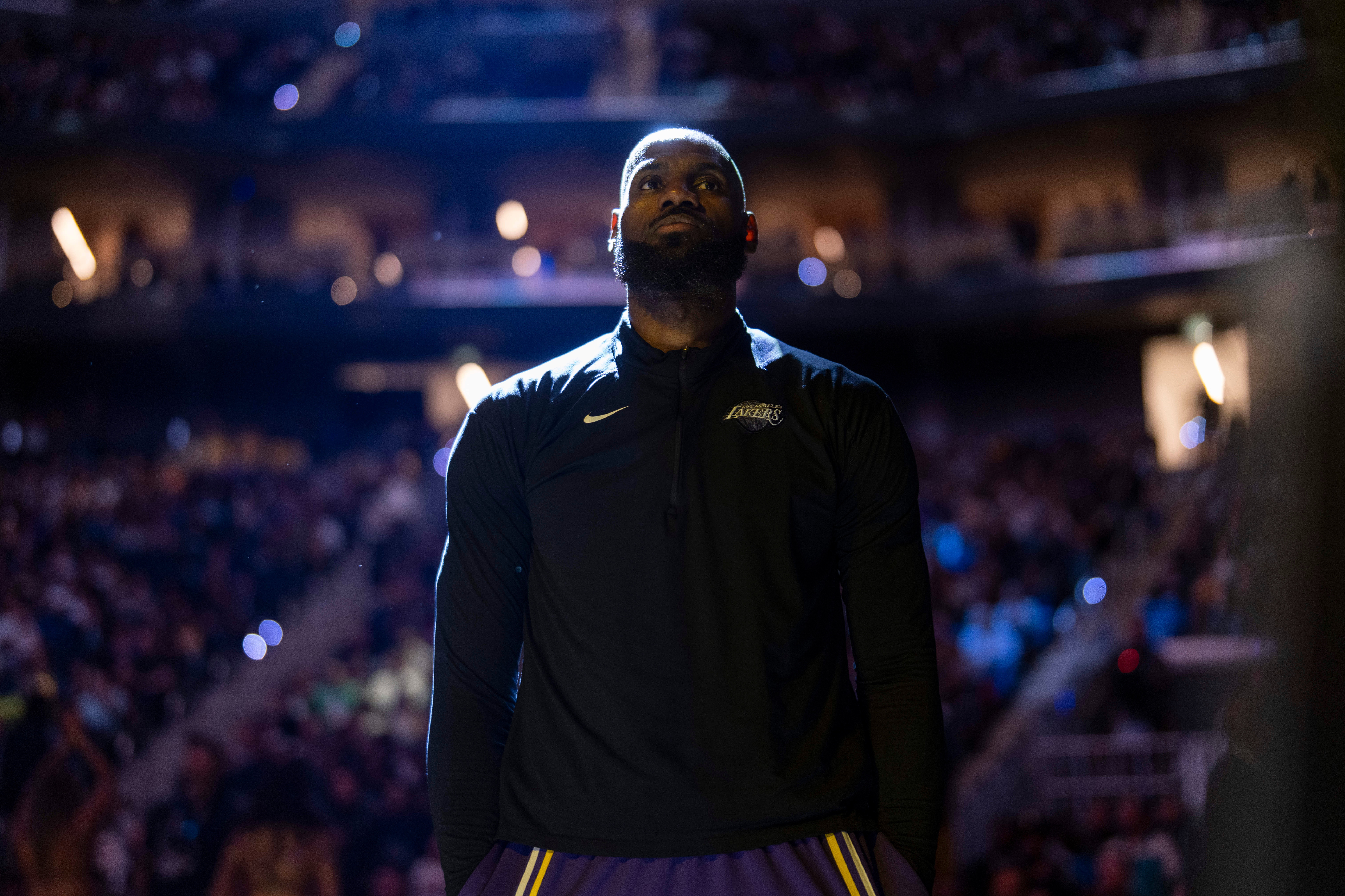 ESPN：湖人已联系詹姆斯团队 未获留队承诺薪资未谈