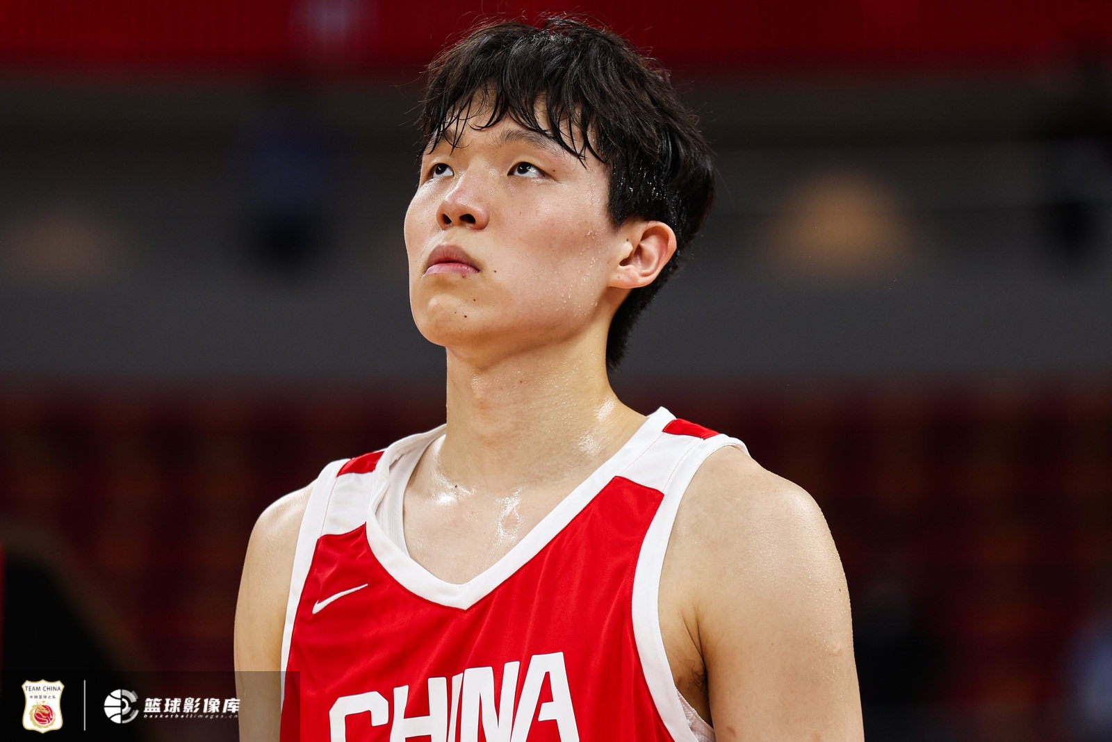 杨瀚森正负值全场唯一负数 媒体人：与队友脱节是长期课题