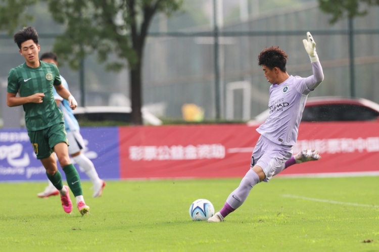 浙江U20下半场连入两球,深圳新鹏城客场0-2落败 浙江U20下半场连入两球,深圳新鹏城客场0-2落败